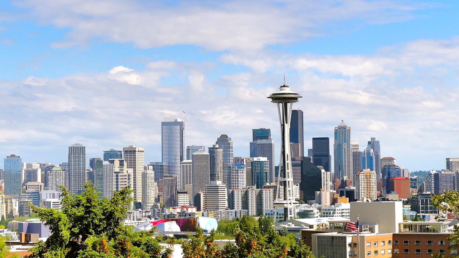 Seattle WA skyline Seattle WA Movers