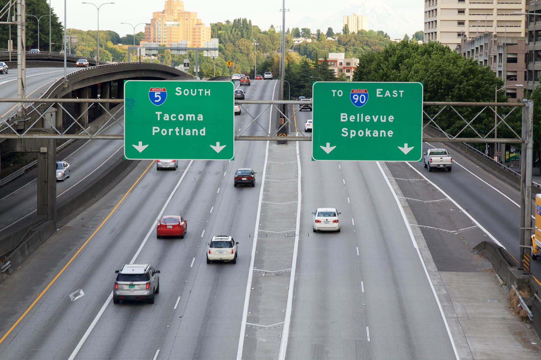 View of I5 South with the Tacoma, Portland, Bellevue and Spokane directional sign